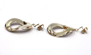 Pre-Owned Dimensional Dangle Gold Earrings
